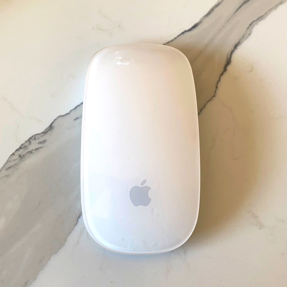 Apple Magic Mouse 1